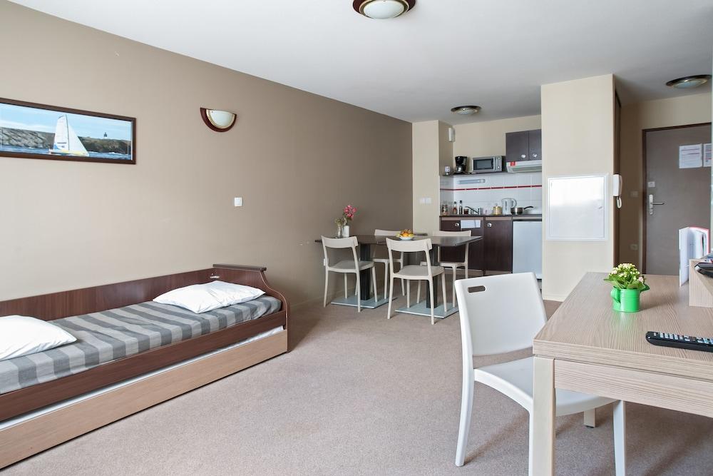 Appart'City Classic La Roche Sur Yon Centre Екстер'єр фото